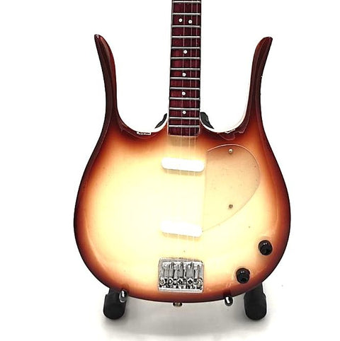 Miniatuur Gitaar – Victoria De Angelis - 4